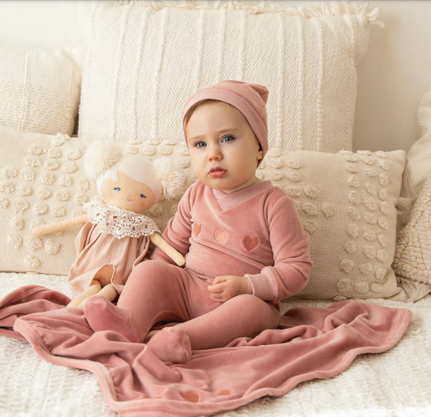 V-neck blanket